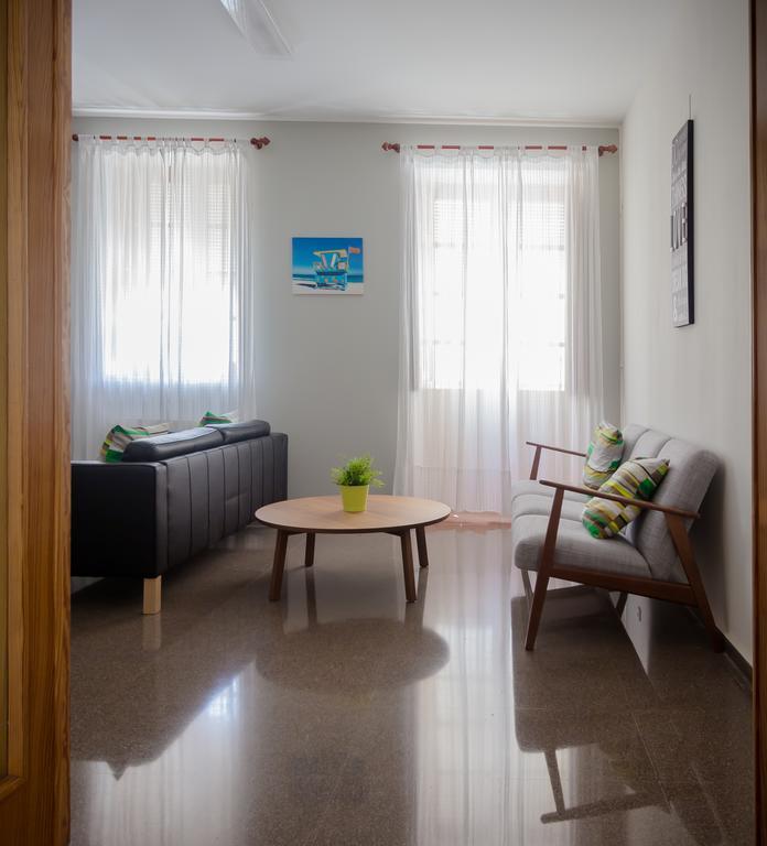 Hostal El Convent De Moncada Dış mekan fotoğraf